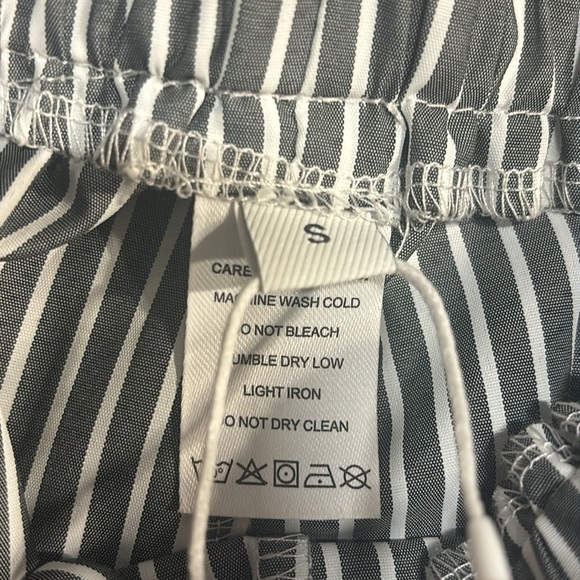 **NWT** Striped Pants - Picture 6 of 6